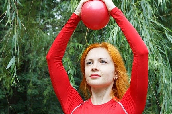 Сжимание мяча